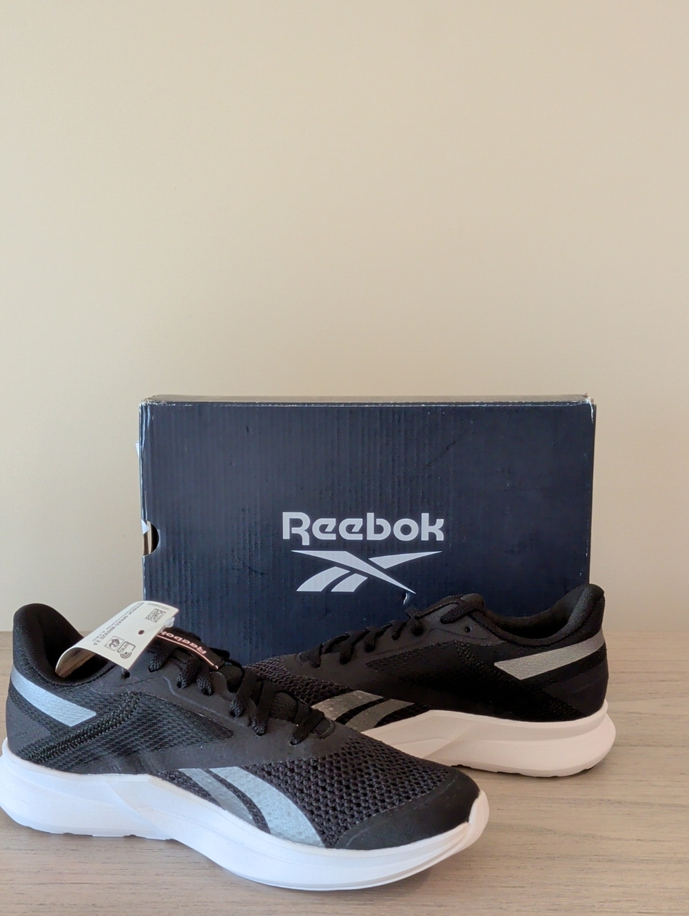 Reebok NIB 7 Sneakers Blk/Gray/Pink